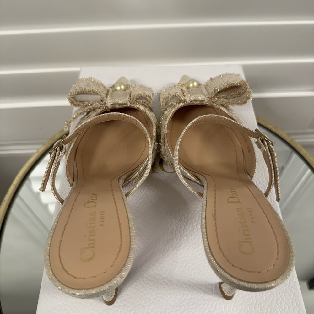 CHRISTIAN DIOR Laminated Grosgrain Pearl Fringe Adiorable Mule 38 Shiny Gold - Picture 7 of 12